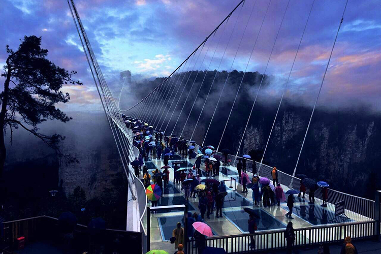 長沙出發(fā)到張家界玻璃橋、天門山、玻璃棧道、鳳凰古城3日游